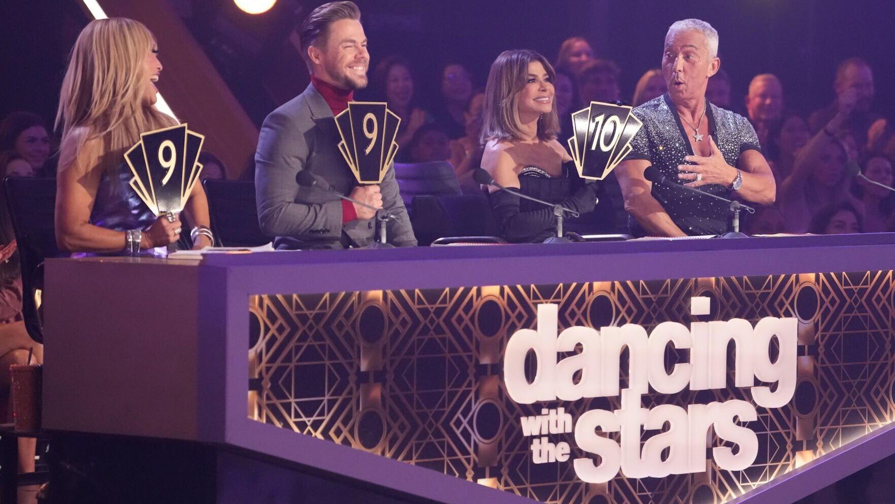Paula Abdul teaches the 'DWTS' judges  how it should be done